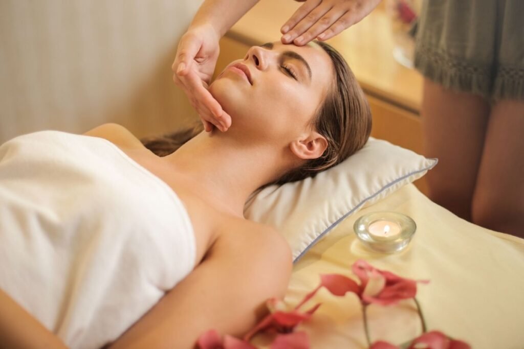 Aromatherapy for Stress Relief: 5 Powerful Benefits